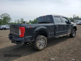 2019 Ford F-350 XL with VIN 1FT8W3BT6KEG62648, listed as a Copart auction lot 60870445 with 68,063 mi miles and Salvage title. Bid and sale history available at DreamBid. Image 3.