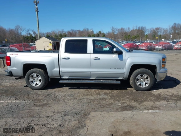 2015 Chevrolet Silverado 1500 LT with VIN 3GCUKREC4FG445820, listed as a IAAI auction lot 41844159 with 141,530 mi miles. Bid and sale history available at carsss.com. Image 13.