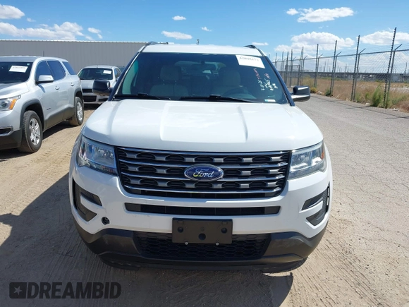 2016 Ford Explorer with VIN 1FM5K8B86GGA17965, listed as a IAAI auction lot 42048173 with 70,983 mi miles and . Bid and sale history available at carsss.com. Image 12.