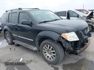2012 Nissan Pathfinder SV with VIN 5N1AR1NN0CC634556, listed as a IAAI auction lot 41277695 with 197,406 mi miles. Bid and sale history available at carsss.com. Image 1.
