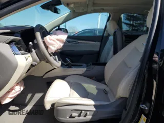 2017 Cadillac XT5 Luxury AWD z VIN 1GYKNDRS3HZ210650, wystawiony jako Copart lot #50758545 z przebiegiem 80 212 mil mil oraz Szkody całkowita. Historia ofert i sprzedaży dostępna na DreamBid. Obrazek 7.