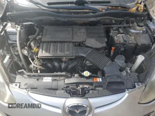 2014 Mazda 2 Sport z VIN JM1DE1KZ5E0183858, wystawiony jako Copart lot #56530305 z przebiegiem 98 347 mil mil oraz Czysty tytuł • Clean title. Historia ofert i sprzedaży dostępna na DreamBid. Obrazek 11.