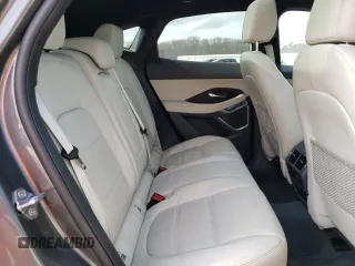 2020 Jaguar E-Pace SE z VIN SADFP2FX7L1003020, wystawiony jako Copart lot #40833683 z przebiegiem 25 912 mil mil oraz . Historia ofert i sprzedaży dostępna na DreamBid. Obrazek 10.