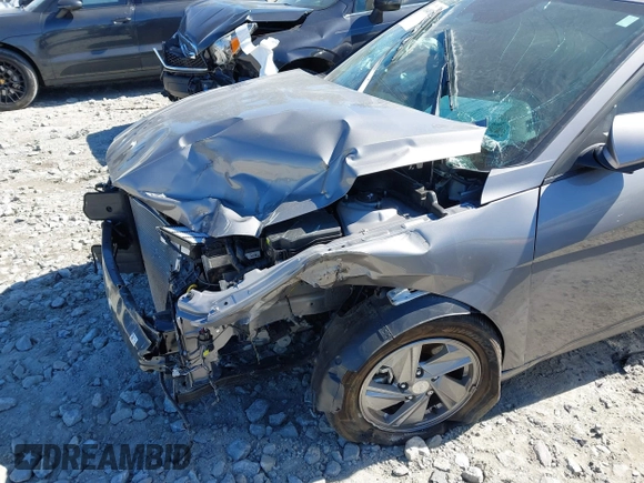 2024 Hyundai Elantra SE with VIN KMHLL4DG3RU723300, listed as a IAAI auction lot 41640311 with 20,059 mi miles and . Bid and sale history available at DreamBid. Image 6.