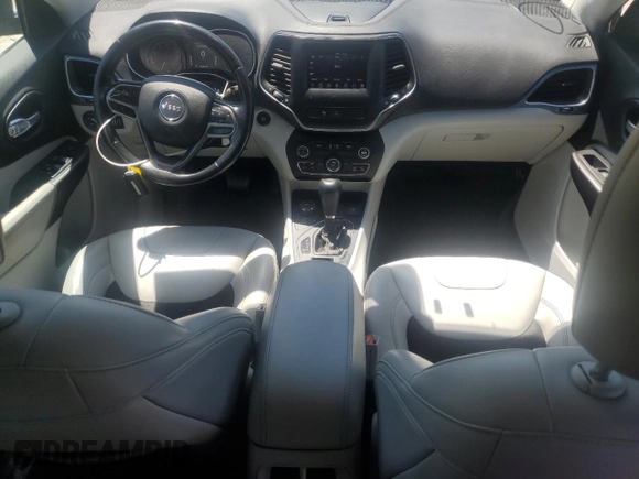 2020 Jeep Cherokee Latitude Plus z VIN 1C4PJMLB5LD510390, wystawiony jako Copart lot #60712105 z przebiegiem 108 003 mil mil oraz Szkoda całkowita • Salvage title. Historia ofert i sprzedaży dostępna na DreamBid. Obrazek 8.