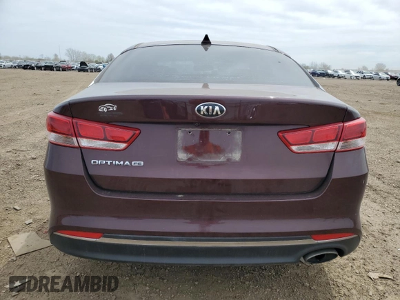 2017 Kia Optima LX z VIN 5XXGT4L32HG166565, wystawiony jako Copart lot #54510785 z przebiegiem 78 531 mil mil oraz Szkoda całkowita • Salvage title. Historia ofert i sprzedaży dostępna na DreamBid. Obrazek 6.