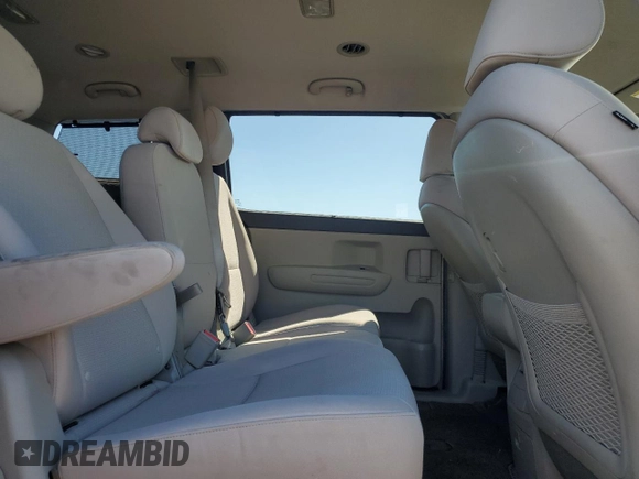 2016 Kia Sedona LX with VIN KNDMB5C11G6142216, listed as a Copart auction lot 55153245 with 124,767 mi miles and Clean Title. Bid and sale history available at DreamBid. Image 11.