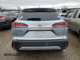 2022 Toyota Corolla Cross XLE with VIN 7MUDAABG1NV040838, listed as a Copart auction lot 43381005 with Not provided miles and Salvage title. Bid and sale history available at DreamBid. Image 6.