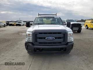 2013 Ford F-250 XL with VIN 1FTBF2A66DEB91888, listed as a Copart auction lot 44631815 with 276,539 mi miles and Clean title. Bid and sale history available at DreamBid. Image 5.