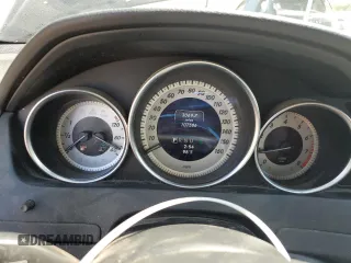 2013 Mercedes-Benz C 250 Sport with VIN WDDGF4HB8DA852791, listed as a Copart auction lot 60293715 with 107,586 mi miles and Clean title. Bid and sale history available at DreamBid. Image 9.