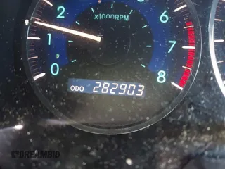2007 Toyota Sienna XLE with VIN 5TDZK22C27S035151, listed as a IAAI auction lot 41380573 with 282,903 mi miles. Bid and sale history available at carsss.com. Image 15.