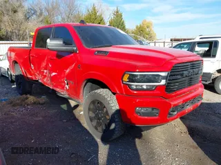 2020 Ram 2500 Laramie z VIN 3C6UR5FL5LG167208, wystawiony jako IAAI lot #41035465 z przebiegiem 206 427 mil mil oraz . Historia ofert i sprzedaży dostępna na DreamBid. Obrazek 1.
