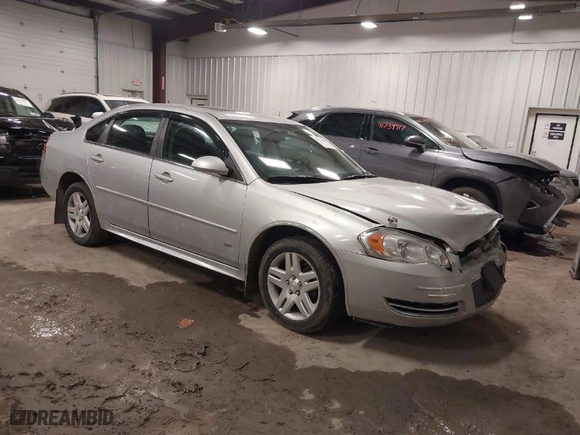 2015 Chevrolet Impala Limited LT with VIN 2G1WB5E36F1141195, listed as a IAAI auction lot 41735809 with NaN miles. Bid and sale history available at carsss.com. Image 1.