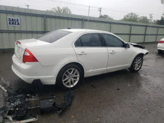 2010 Ford Fusion SE with VIN 3FAHP0HA5AR252443, listed as a Copart auction lot 51155935 with 320,416 mi miles and Salvage Title. Bid and sale history available at carsss.com. Image 3.