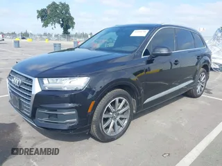 2018 Audi Q7 Premium Plus z VIN WA1LAAF71JD043867, wystawiony jako IAAI lot #42100789 z przebiegiem 146 796 mil mil oraz . Historia ofert i sprzedaży dostępna na DreamBid. Obrazek 2.