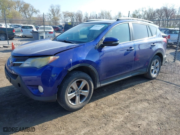2015 Toyota RAV4 XLE with VIN 2T3RFREV6FW343687, listed as a IAAI auction lot 42024522 with 183,852 mi miles. Bid and sale history available at carsss.com. Image 2.