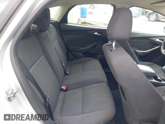 2012 Ford Focus SEL with VIN 1FAHP3M24CL371862, listed as a IAAI auction lot 42105522 with 155,245 mi miles. Bid and sale history available at carsss.com. Image 8.