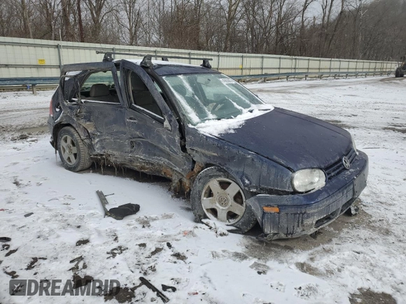 2000 Volkswagen Golf z VIN WVWGC21J1YW247691, wystawiony jako Copart lot #45855605 z przebiegiem Nie podano mil oraz Szkoda całkowita • Salvage title. Historia ofert i sprzedaży dostępna na DreamBid. Obrazek 4.