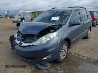 2008 Toyota Sienna XLE with VIN 5TDZK22C88S165100, listed as a IAAI auction lot 41744260 with 0 mi miles. Bid and sale history available at carsss.com. Image 2.