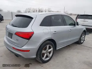 2017 Audi Q5 Premium Plus with VIN WA1M2AFP3HA031233, listed as a IAAI auction lot 41413612 with 119,500 mi miles. Bid and sale history available at carsss.com. Image 4.