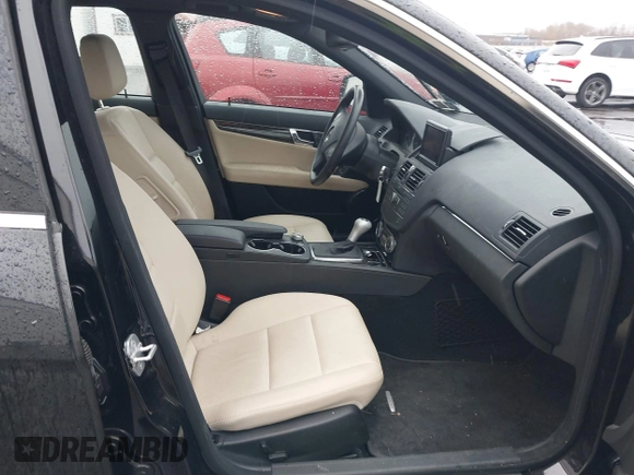 2008 Mercedes-Benz C 350 Sport with VIN WDDGF56X08F073592, listed as a IAAI auction lot 41489665 with 13,367 mi miles and . Bid and sale history available at DreamBid. Image 5.