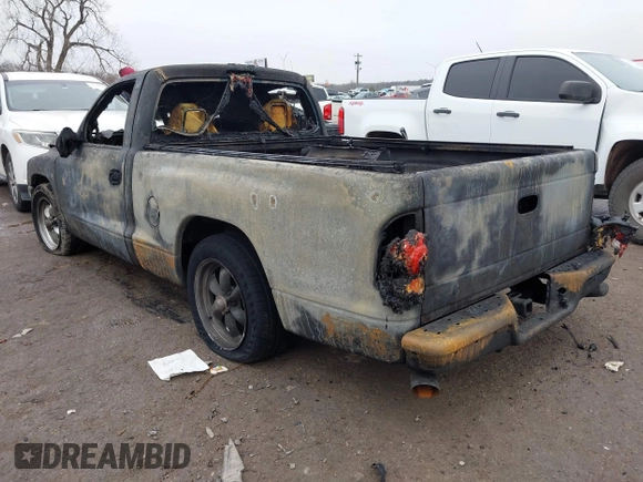 1998 Dodge Dakota SLT with VIN 1B7FL26X6WS656704, listed as a IAAI auction lot 41418285 with Not provided miles and . Bid and sale history available at DreamBid. Image 3.
