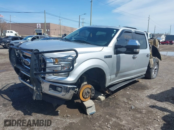 2015 Ford F-150 XLT with VIN 1FTEW1EF1FKD44263, listed as a IAAI auction lot 41935441 with 234,201 mi miles. Bid and sale history available at carsss.com. Image 2.
