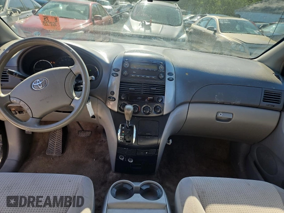 2008 Toyota Sienna CE with VIN 5TDZK23C88S167413, listed as a Copart auction lot 56776805 with 189,032 mi miles and Clean Title. Bid and sale history available at DreamBid. Image 9.