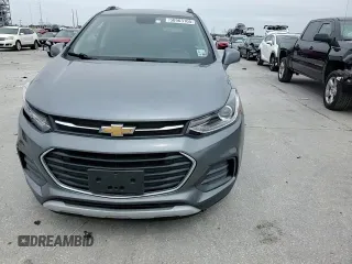 2019 Chevrolet Trax LT with VIN KL7CJLSB8KB931263, listed as a Copart auction lot 50963105 with 104,969 mi miles and Salvage Title. Bid and sale history available at carsss.com. Image 12.