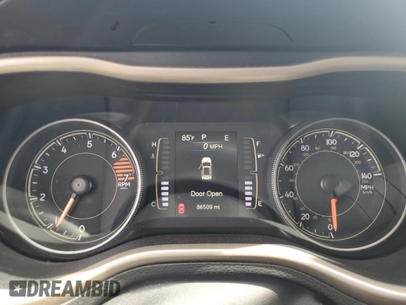 2018 Jeep Cherokee Latitude with VIN 1C4PJLCB4JD573908, listed as a Copart auction lot 51407575 with 86,509 mi miles and Salvage Title. Bid and sale history available at carsss.com. Image 9.