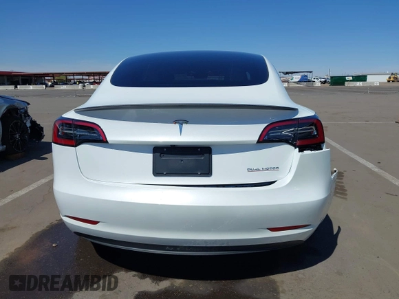 2023 Tesla Model 3 Performance z VIN 5YJ3E1EC7PF432748, wystawiony jako IAAI lot #41841913 z przebiegiem 36 043 mil mil oraz . Historia ofert i sprzedaży dostępna na DreamBid. Obrazek 16.