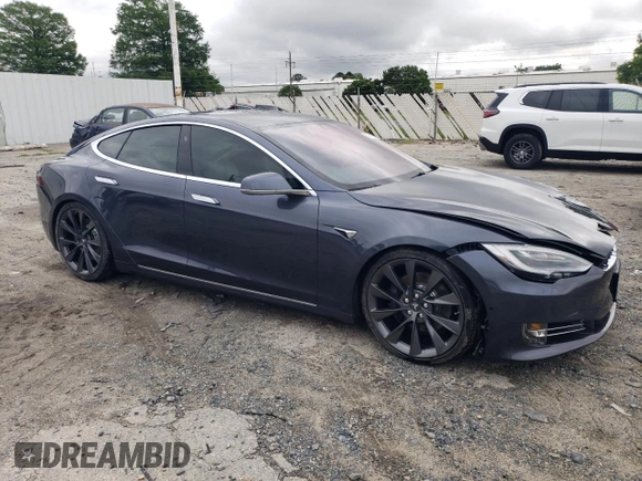 2020 Tesla Model S Long Range with VIN 5YJSA1E24LF360335, listed as a Copart auction lot 57947265 with 50,672 mi miles and Clean title. Bid and sale history available at DreamBid. Image 4.