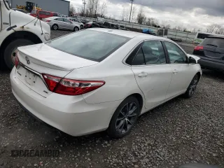 2017 Toyota Camry XLE with VIN 4T1BF1FK6HU341084, listed as a Copart auction lot 47656885 with 61,365 mi miles and Salvage Title. Bid and sale history available at carsss.com. Image 3.