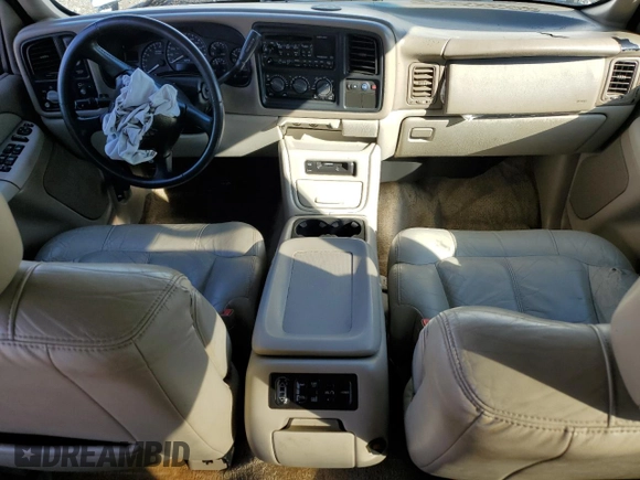 2002 Chevrolet Suburban LS with VIN 3GNEC16Z52G312149, listed as a Copart auction lot 43141635 with 273,544 mi miles and Salvage Title. Bid and sale history available at carsss.com. Image 8.
