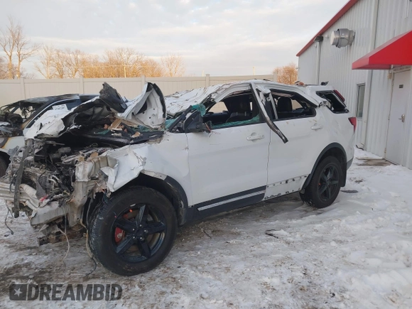 2017 Ford Explorer XLT с VIN 1FM5K8D84HGA25190, выставлен на аукционе IAAI как лот 41429617 с пробегом Не указан миль и . История ставок и продаж доступна на DreamBid. Изображение 16.