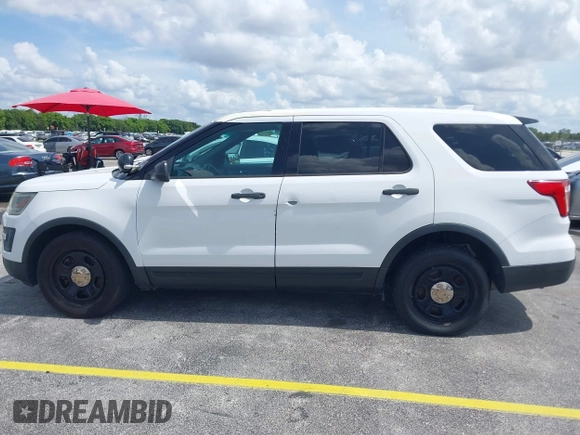 2017 Ford Police Interceptor Utility с VIN 1FM5K8AR5HGA35899, выставлен на аукционе IAAI как лот 42379334 с пробегом 207 272 миль миль и . История ставок и продаж доступна на DreamBid. Изображение 14.