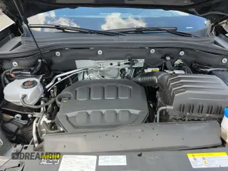 2024 Volkswagen Atlas SEL R-Line z VIN 1V2AE2CA6RC211638, wystawiony jako Copart lot #57856195 z przebiegiem 8 349 mil mil oraz Szkoda całkowita • Salvage title. Historia ofert i sprzedaży dostępna na DreamBid. Obrazek 12.