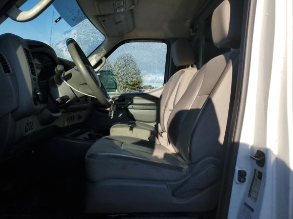 2015 Nissan NV SV with VIN 1N6BF0KX7FN803043, listed as a Copart auction lot 54079715 with 101,065 mi miles and Salvage Title. Bid and sale history available at carsss.com. Image 7.