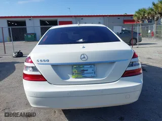 2007 Mercedes-Benz S-Class 5.5L V8 with VIN WDDNG71X27A082359, listed as a IAAI auction lot 42006249 with 90,527 mi miles. Bid and sale history available at carsss.com. Image 17.