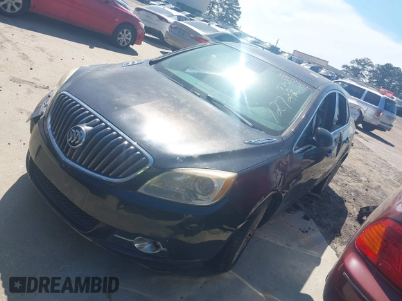 2014 Buick Verano with VIN 1G4PP5SK1E4127292, listed as a IAAI auction lot 41894180 with 203,165 mi miles and . Bid and sale history available at carsss.com. Image 2.