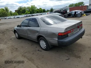 1999 Toyota Camry LE с VIN 4T1BG22K6XU404532, выставлен на аукционе Copart как лот 57449655 с пробегом 173 587 миль миль и Списание • Salvage title. История ставок и продаж доступна на DreamBid. Изображение 2.