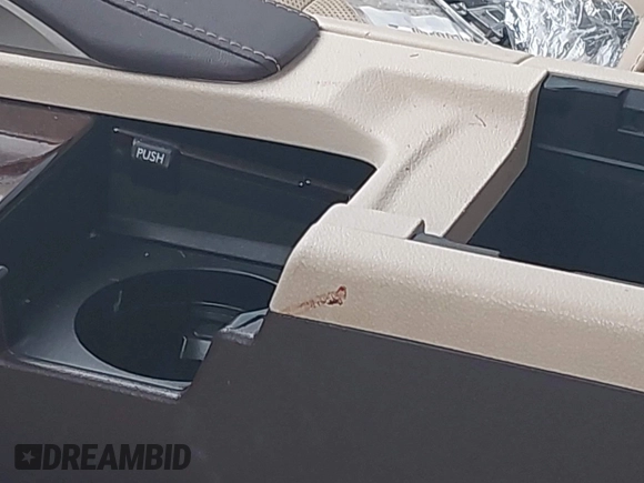 2016 Lexus ES 330 with VIN 58ABK1GG9GU004132, listed as a IAAI auction lot 42331681 with Not provided miles and . Bid and sale history available at DreamBid. Image 14.