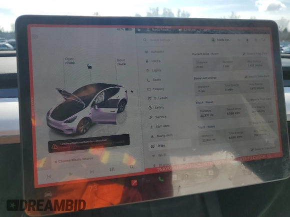 2023 Tesla Model Y Long Range with VIN 7SAYGDEE5PF831826, listed as a Copart auction lot 43752525 with 22,337 mi miles and Salvage Title. Bid and sale history available at DreamBid. Image 9.