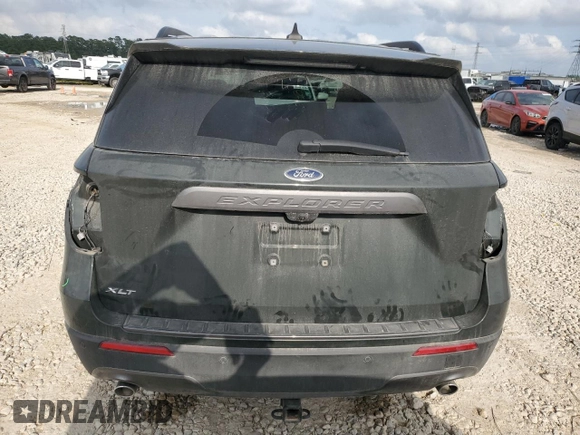 2022 Ford Explorer XLT with VIN 1FMSK7DH5NGC38366, listed as a Copart auction lot 51224835 with 24,909 mi miles and Salvage Title. Bid and sale history available at carsss.com. Image 6.