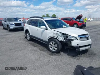 2011 Subaru Outback Limited Power Moon с VIN 4S4BRELC0B2392367, выставлен на аукционе IAAI как лот 42021933 с пробегом 127 966 миль миль и . История ставок и продаж доступна на DreamBid. Изображение 1.