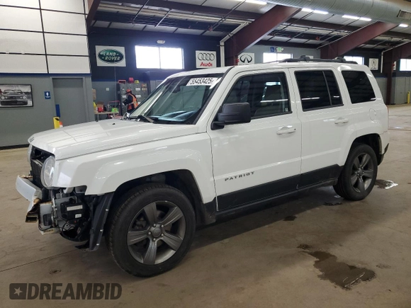2015 Jeep Patriot High Altitude z VIN 1C4NJPFA0FD157556, wystawiony jako Copart lot #55453425 z przebiegiem 97 409 mil mil oraz Szkoda całkowita • Salvage title. Historia ofert i sprzedaży dostępna na DreamBid. Obrazek 1.