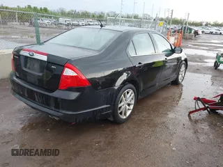 2011 Ford Fusion SEL with VIN 3FAHP0JA2BR209979, listed as a IAAI auction lot 42143065 with 185,192 mi miles and . Bid and sale history available at carsss.com. Image 4.