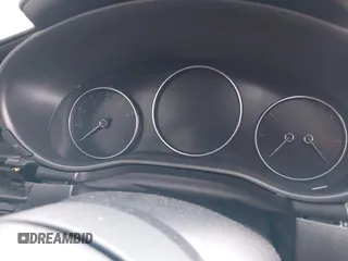 2022 Mazda 3 Carbon Edition z VIN JM1BPACL2N1509492, wystawiony jako IAAI lot #41198183 z przebiegiem Nie podano mil oraz . Historia ofert i sprzedaży dostępna na DreamBid. Obrazek 7.