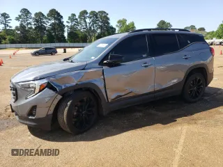 2021 GMC Terrain SLT z VIN 3GKALPEV9ML314400, wystawiony jako Copart lot #52168145 z przebiegiem 77 673 mil mil oraz Szkoda całkowita • Salvage title. Historia ofert i sprzedaży dostępna na DreamBid. Obrazek 1.