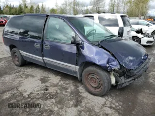 1998 Dodge Grand Caravan with VIN 1B4GT44L7WB608528, listed as a Copart auction lot 52209395 with Not Provided miles and Salvage Title. Bid and sale history available at DreamBid. Image 4.